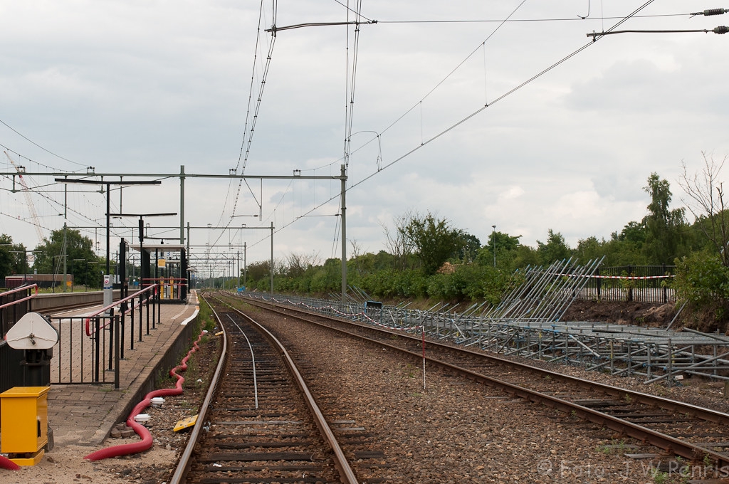 Werkzaamheden tunnelbouw Station Zwolle nu echt begonnen. Pagina 2